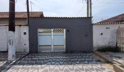 Casa para venda em Mirim de 66.00m² com 2 Quartos e 4 Garagens