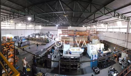 Galpão / Depósito / Armazém para alugar em Parque Industrial Tancredo Neves de 750.00m²