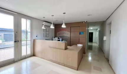 Prédio Comercial para venda em Alto Da Boa Vista de 245.00m² com 8 Quartos e 3 Garagens