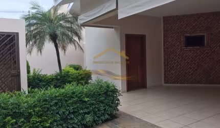 Casa para venda em Jardim Residencial Vetorasso de 184.00m² com 3 Quartos, 1 Suite e 2 Garagens