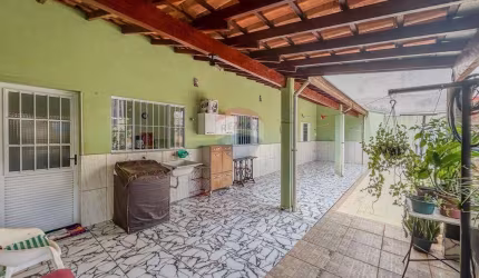 Casa para venda em Centro de 69.12m² com 1 Quarto