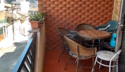 Sobrado para venda em Conceição de 299.00m² com 3 Quartos, 1 Suite e 3 Garagens