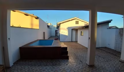 Casa para venda em Vila Antártica de 133.90m² com 4 Quartos e 2 Garagens