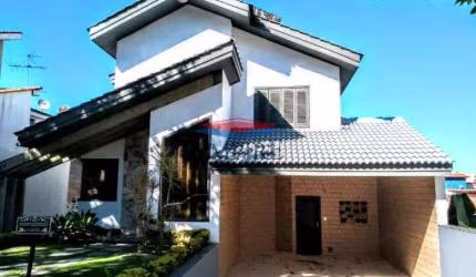 Sobrado para venda e aluguel em Jardim Fazenda Rincão de 330.00m² com 3 Quartos, 1 Suite e 2 Garagens