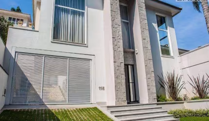 Sobrado para venda em Arujázinho Iv de 480.00m² com 4 Quartos, 2 Suites e 4 Garagens