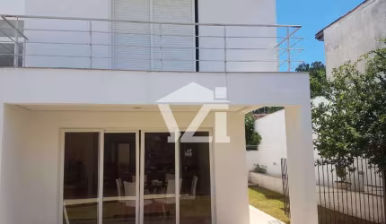 Sobrado para venda em Alto Ipiranga de 742.00m² com 6 Quartos, 6 Suites e 3 Garagens
