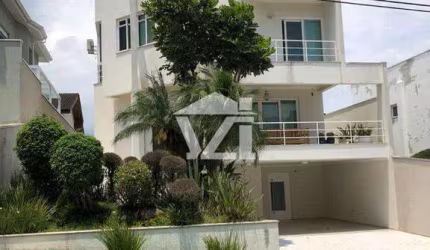 Sobrado para venda em Vila Oliveira de 269.00m² com 3 Quartos, 3 Suites e 4 Garagens