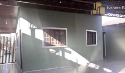 Casa para venda em Santana de 215.00m² com 4 Quartos, 1 Suite e 3 Garagens
