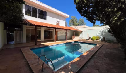 Casa para venda em Jardim Recreio de 312.00m² com 4 Quartos, 2 Suites e 4 Garagens