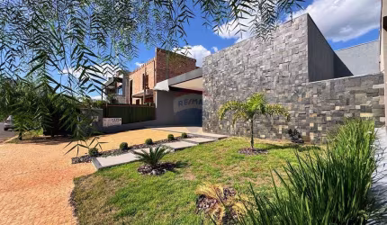Casa de Condomínio para venda em Real Sul de 154.61m² com 3 Quartos, 3 Suites e 4 Garagens
