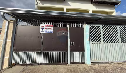 Casa para alugar em Jardim Amanda Ii de 90.00m² com 3 Quartos, 1 Suite e 2 Garagens