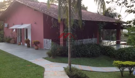 Casa de Condomínio para venda em Vila Moraes de 300.00m² com 3 Quartos, 1 Suite e 5 Garagens