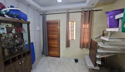 Sobrado para venda em Jardim Guaracy de 90.00m² com 3 Quartos, 1 Suite e 2 Garagens