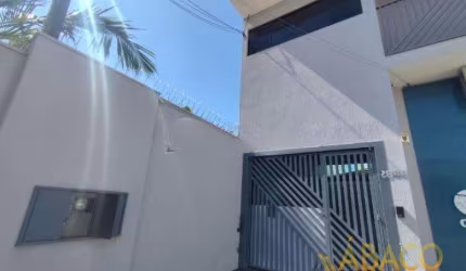 Sobrado para alugar em Vila Faria de 150.00m² com 3 Quartos, 2 Suites e 2 Garagens