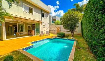 Casa de Condomínio para venda e aluguel em Residencial E Empresarial Alphaville de 300.00m² com 4 Quartos, 4 Suites e 4 Garagens