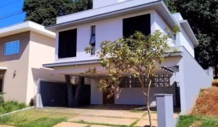 Sobrado para venda em Parque Faber Castell I de 258.00m² com 4 Quartos, 2 Suites e 2 Garagens