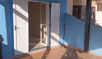 Sobrado para alugar em Parque Continental Ii de 150.00m² com 4 Quartos e 3 Garagens