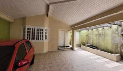Casa para venda em Alto Ipiranga de 240.00m² com 5 Quartos, 3 Suites e 2 Garagens
