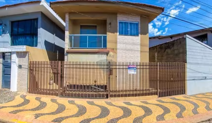 Sobrado para venda em Parque Residencial Itamaraty de 120.73m² com 3 Quartos