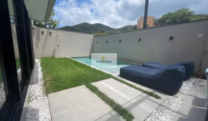 Casa para venda em Juquehy de 320.00m² com 4 Quartos, 4 Suites e 3 Garagens