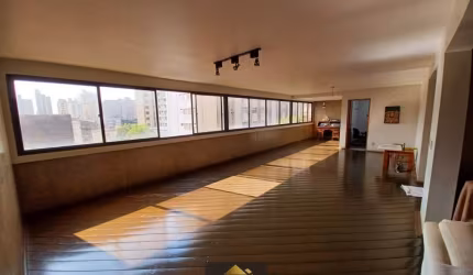 Apartamento para alugar em Centro de 280.00m² com 3 Quartos, 1 Suite e 2 Garagens