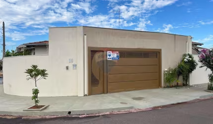 Casa para venda em Residencial Leonel Brizola de 142.00m² com 3 Quartos, 1 Suite e 2 Garagens