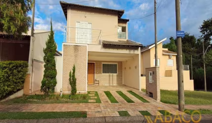 Casa para alugar em Jardim Jockey Clube de 303.00m² com 4 Quartos, 1 Suite e 4 Garagens