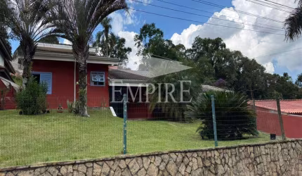 Casa de Condomínio para venda em Arujázinho I, Ii E Iii de 267.00m² com 3 Quartos, 1 Suite e 2 Garagens