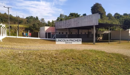 Galpão / Depósito / Armazém para alugar em Ferraria de 662.00m² com 26 Garagens