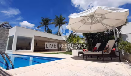 Casa para venda em Jardim Santa Rosa de 466.00m² com 3 Quartos, 3 Suites e 8 Garagens