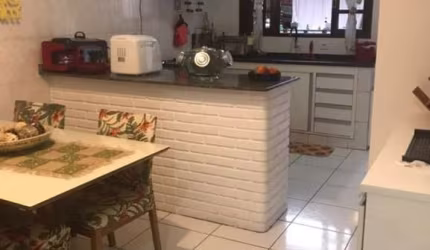 Casa para venda em Vila Boa Vista de 170.00m² com 3 Quartos, 1 Suite e 2 Garagens