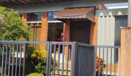 Casa para venda em Anhangabaú de 320.00m² com 3 Quartos, 1 Suite e 7 Garagens