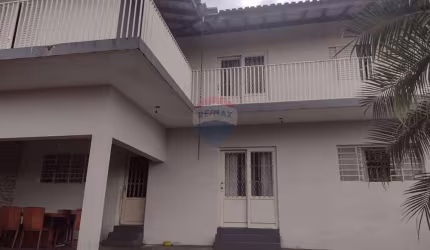 Sobrado para venda em Jardim Progresso de 150.00m² com 3 Quartos, 1 Suite e 4 Garagens