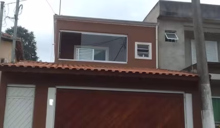 Sobrado para venda em Parque Continental de 125.00m² com 3 Quartos, 2 Suites e 2 Garagens