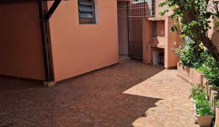 Sobrado para venda em Olímpico de 126.00m² com 4 Quartos e 2 Garagens