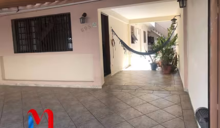 Casa para venda em Osvaldo Cruz de 177.00m² com 3 Quartos, 3 Suites e 14 Garagens