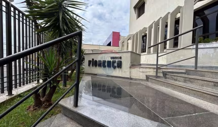 Apartamento para alugar em Jardim Girassol de 120.00m² com 3 Quartos, 1 Suite e 2 Garagens