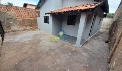 Casa para alugar em Primavera de 61.20m² com 2 Quartos e 3 Garagens