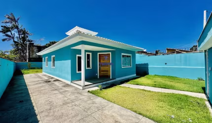 Casa para venda em Jardim Atlântico Central (itaipuaçu) de 95.00m² com 3 Quartos, 1 Suite e 4 Garagens