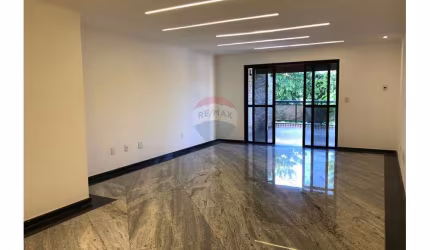 Cobertura para alugar em Recreio Dos Bandeirantes de 280.00m² com 3 Quartos, 2 Suites e 2 Garagens