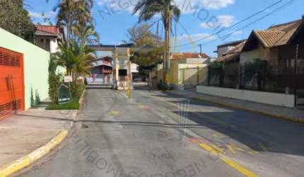 Casa de Condomínio para venda em Jardim Altos De Suzano de 587.00m² com 4 Quartos, 2 Suites e 3 Garagens