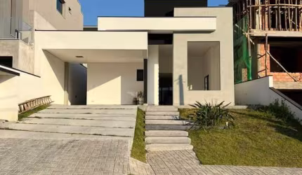 Casa para venda em Parque Residencial Itapeti de 150.00m² com 3 Quartos, 3 Suites e 4 Garagens