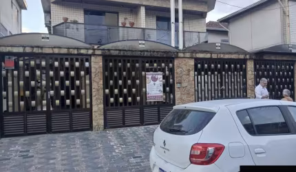 Casa com 3 quartos à venda na Rua Doutor Lincoln Feliciano da Silva, Jardim Independência, São Vicente, 132 m2 por R$ 480.000