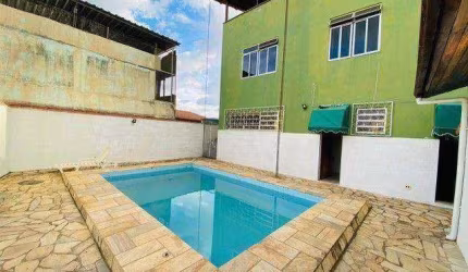 Casa com 4 dormitórios à venda, 250 m² por R$ 790.000,00 - Bairu - Juiz de Fora/MG