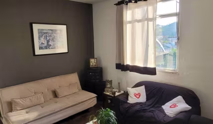 Apartamento com 2 dormitórios à venda, 65 m² por R$ 160.000 - Poço Rico - Juiz de Fora/MG