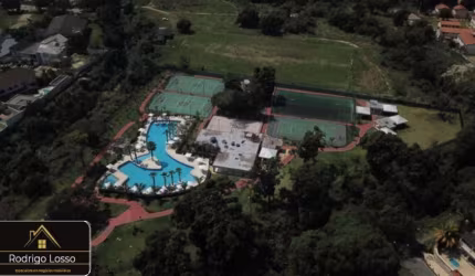 OPORTUNIDADE, PREÇO IMBATÍVEL - APARTAMENTO NO CONDOMÍNIO LIFE RESORT
