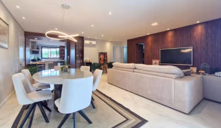 APARTAMENTO com 2 dormitórios à venda por R$ 1.450.000,00 no bairro Ahú - CURITIBA / PR