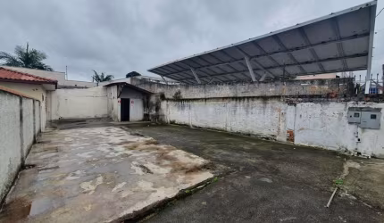 Terreno para alugar, 168 m² por R$ 1.100/mês - Uberaba - Curitiba/PR