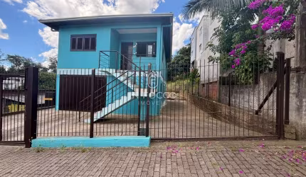 Casa com 2 quartos à venda na Bela Vista, Carlos Barbosa , 119 m2 por R$ 765.000