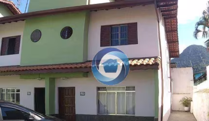 Sobrado com 2 dormitórios à venda, 125 m² por R$ 330.000,00 - Martim de Sá - Caraguatatuba/SP
